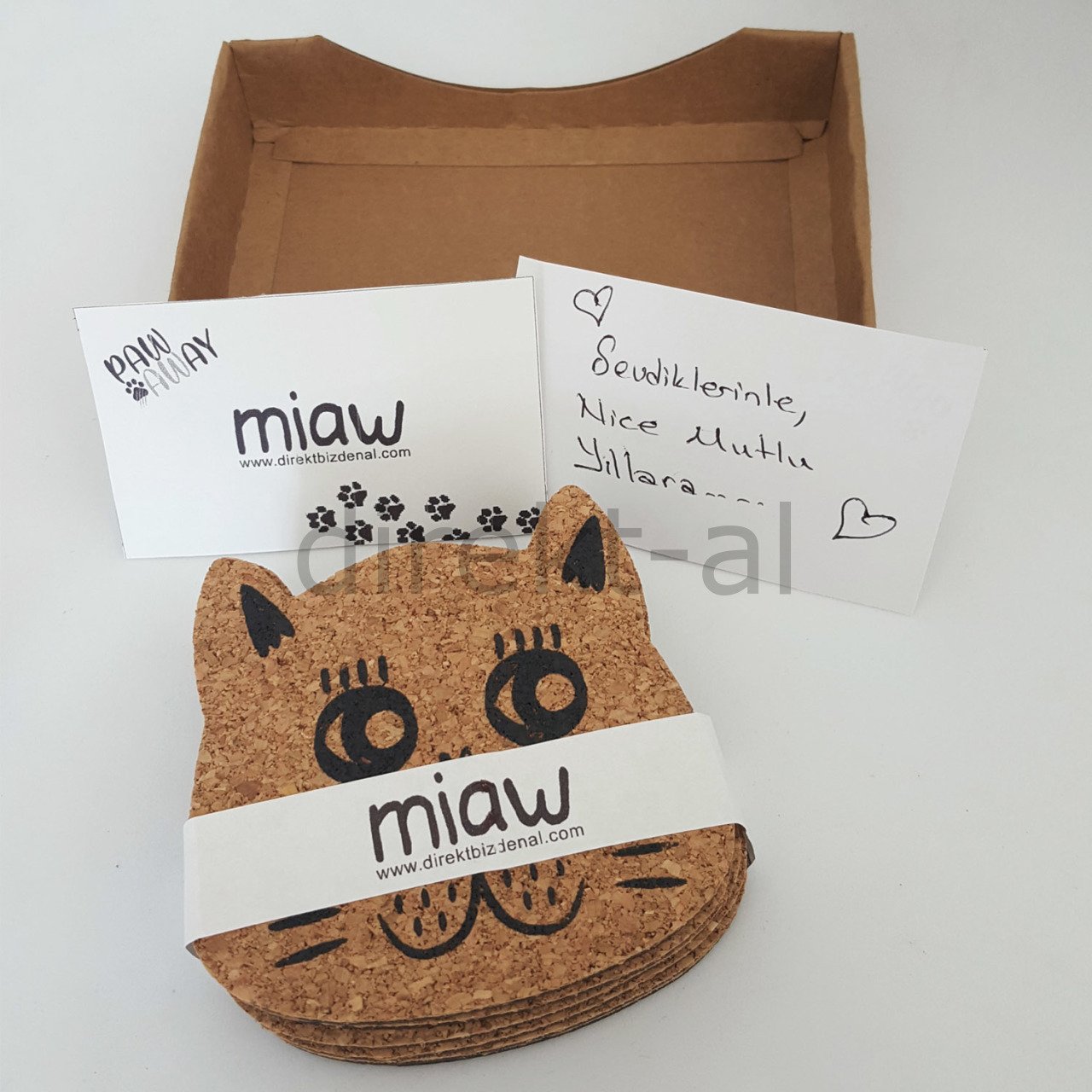 KEDİ TEMALI MANTAR BARDAK ALTLIĞI KAYMAZ TABANLI  6 ADET